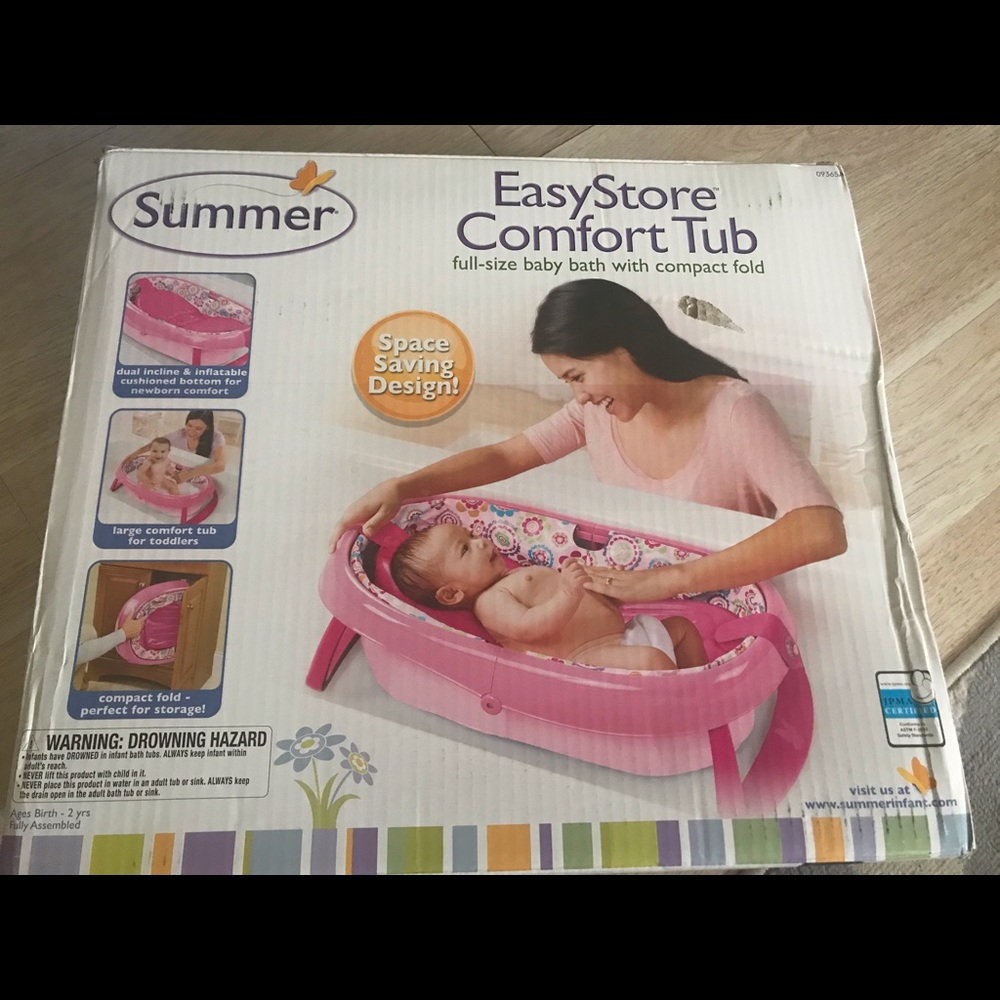 Baby bath tub